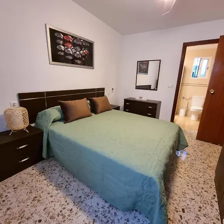 Апартаменти Vivienda Turistica En Tipico Patio Cordobes San Basilio