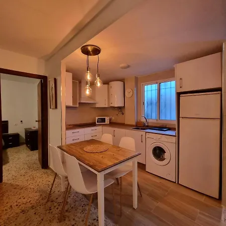 Vivienda Turistica En Tipico Patio Cordobes San Basilio Daire