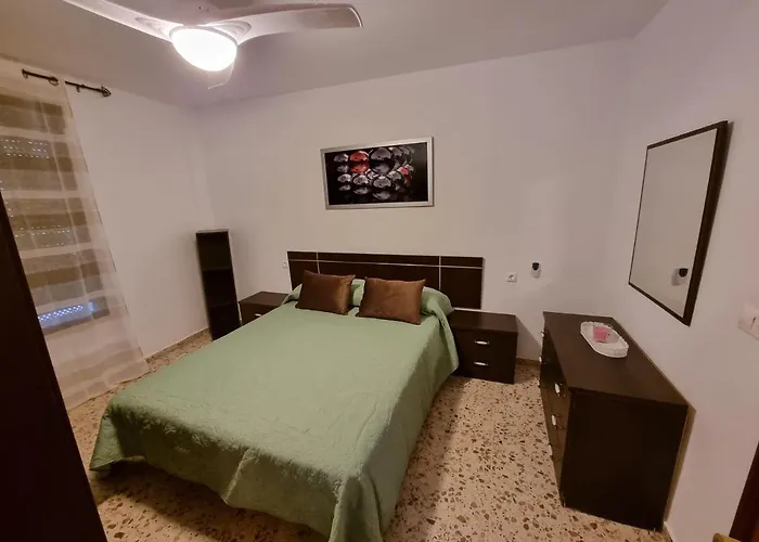 Апартаменти Vivienda Turistica En Tipico Patio Cordobes San Basilio Кордова