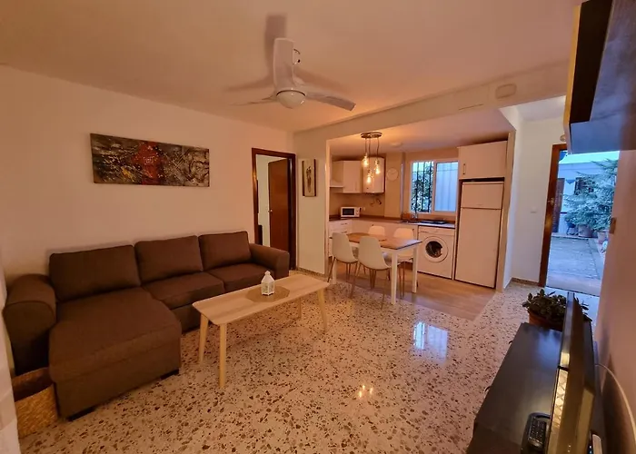 Vivienda Turistica En Tipico Patio Cordobes San Basilio * Кордова