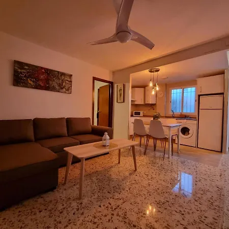 Apartman Vivienda Turistica En Tipico Patio Cordobes San Basilio Córdoba