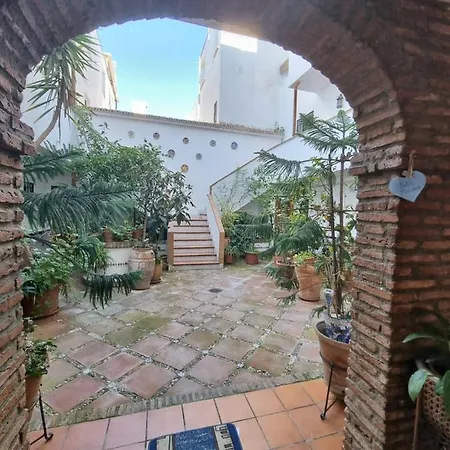 Vivienda Turistica En Tipico Patio Cordobes San Basilio Кордова